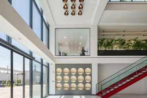 معماری ساختمان اداری کارخانه تارادیس