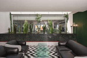 معماری ساختمان اداری کارخانه تارادیس