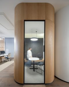 طراحی دفترکار مرکزی