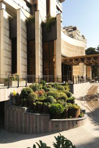 معماری برج مسکونی مهرآفرین