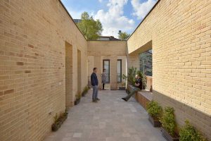 معماری آپارتمان مسکونی میگون