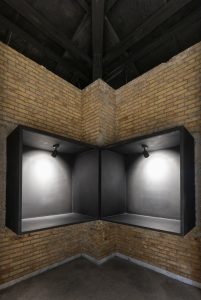 طراحی گالری بی دیوار