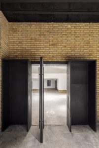 طراحی گالری بی دیوار