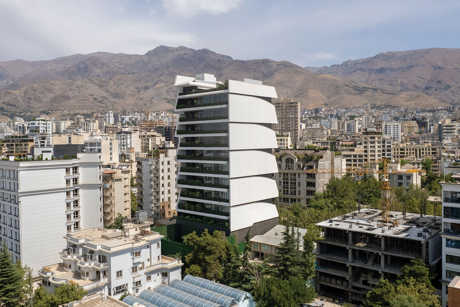 معماری ساختمان مسکونی نسرین