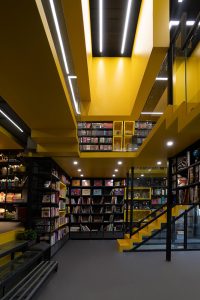 طراحی داخلی فروشگاه کتاب