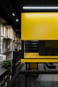 طراحی داخلی فروشگاه کتاب