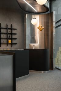 طراحی فروشگاه عطر فراگ