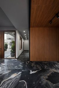 معماری ساختمان مسکونی روژه