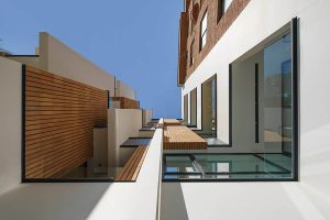 معماری ساختمان مسکونی روژه