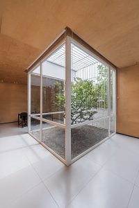 طراحی دفتر طراحی و ساخت بایا