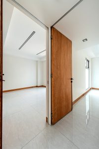 معماری ساختمان مسکونی طاها
